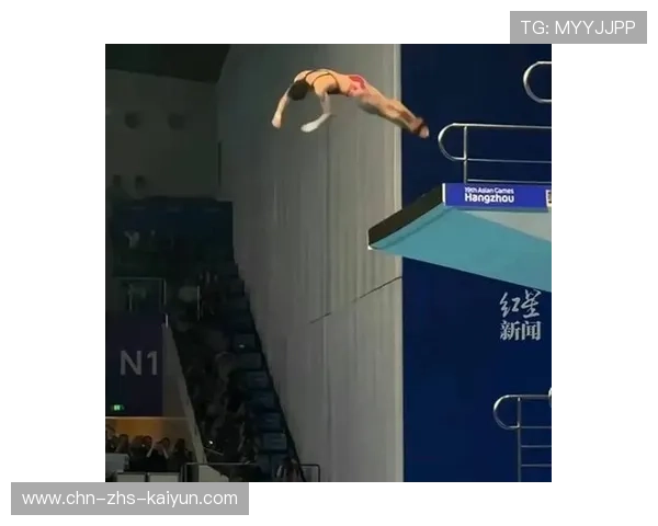 全方位呈现跳水运动的独特魅力与精彩瞬间 全方位呈现跳水运动的独特魅力与精彩瞬间