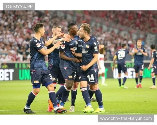 斯图加特2-0奥格斯堡，主场胜利积分提升